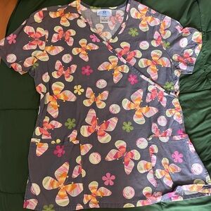 Smart Scrubs Pink and Green Floral medium scrub Top